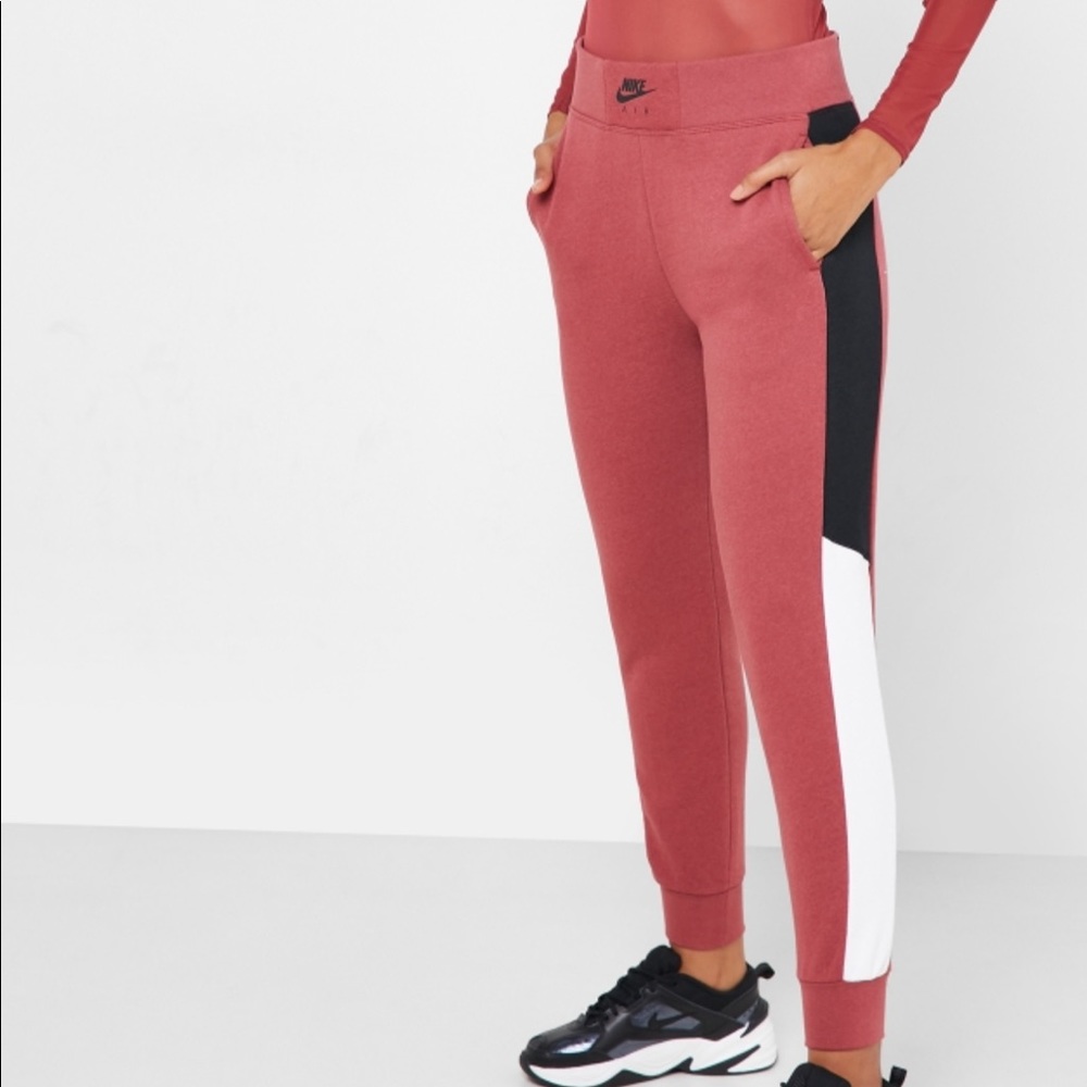Nike Joggers